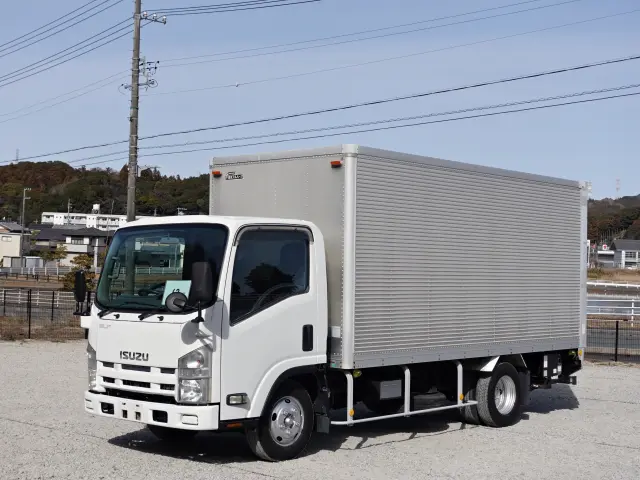 いすゞ エルフ BDG-NMR85AN(2WD)の写真24