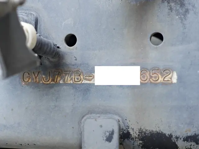 いすゞ ギガ QKG-CYJ77B(8x4)の写真18