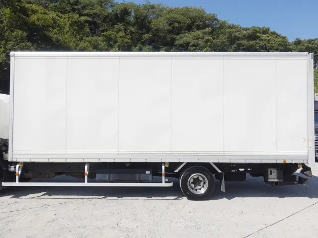 いすゞ フォワード TKG-FRR90S2(2WD)の写真8
