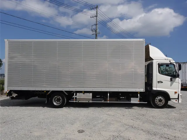 日野 レンジャー 2KG-FC2ABA(2WD)の写真9