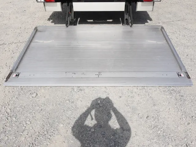 日野 レンジャー 2KG-FC2ABA(2WD)の写真15