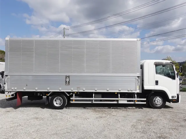 いすゞ フォワード 2RG-FRR90S2(2WD)の写真9