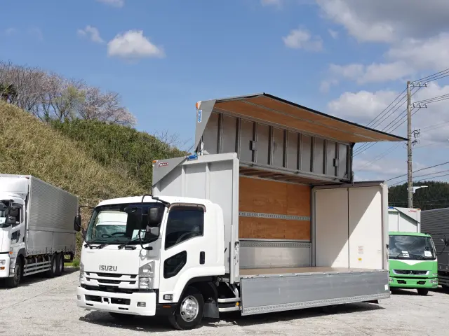 いすゞ フォワード 2RG-FRR90S2(2WD)の写真29