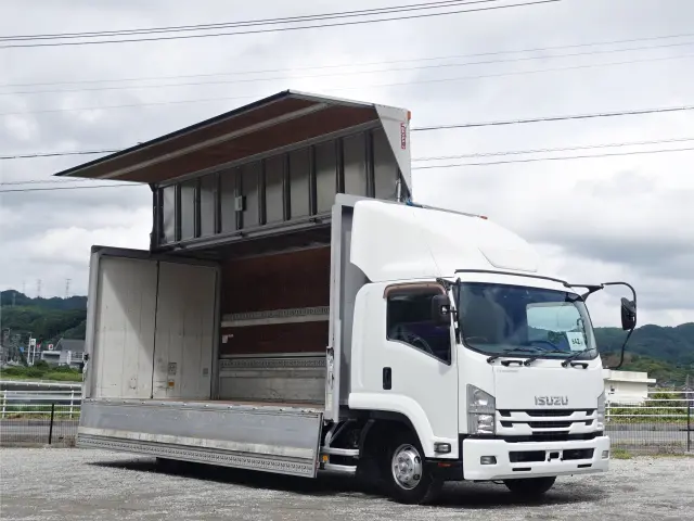 いすゞ フォワード TKG-FRR90T2(2WD)の写真20