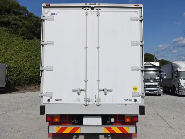 いすゞ フォワード SKG-FSR90S2(2WD)の写真7
