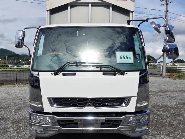 三菱 ファイター TKG-FK64F(2WD)の写真3