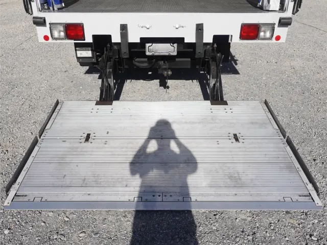 日野 レンジャー 2KG-FC2ABA(2WD)の写真13