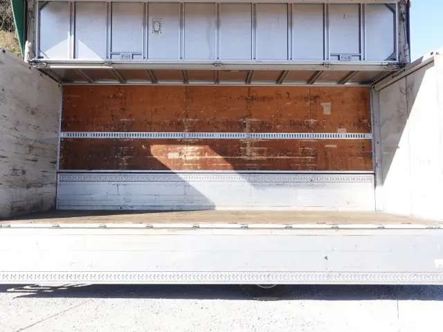 いすゞ フォワード SKG-FSR90S2(2WD)の写真11