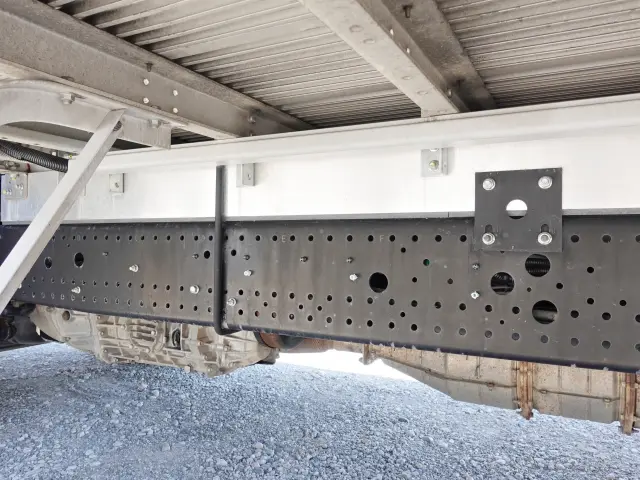 いすゞ フォワード TKG-FRR90S2(2WD)の写真25