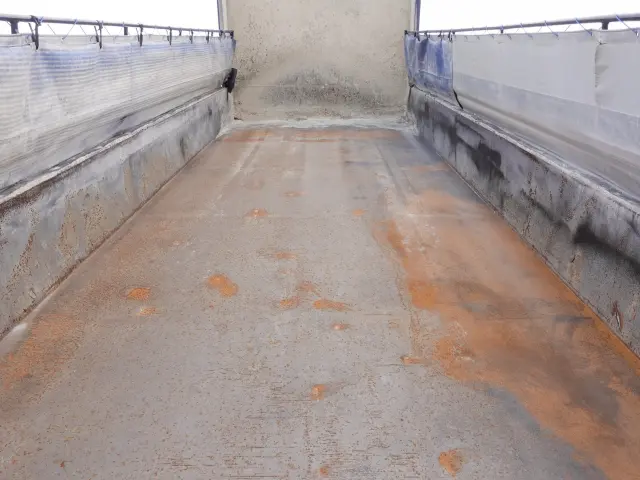 いすゞ ギガ QKG-CYZ77AM(6x4)の写真16