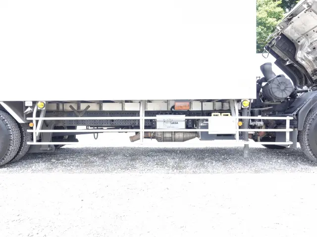 いすゞ フォワード SKG-FSR90T2(2WD)の写真21