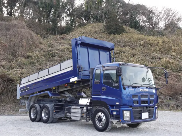 いすゞ ギガ QKG-CYZ77AM(6x4)の写真28