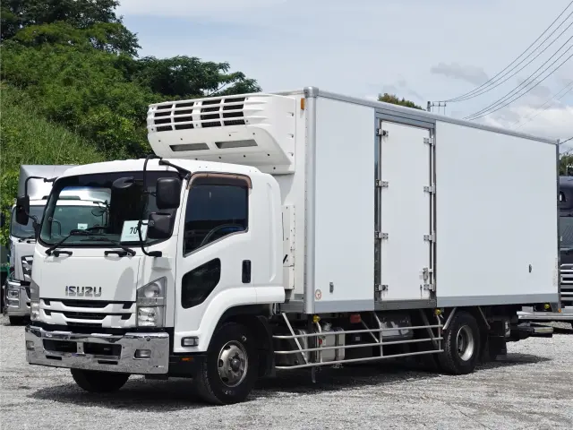 いすゞ フォワード SKG-FSR90T2(2WD)の写真28