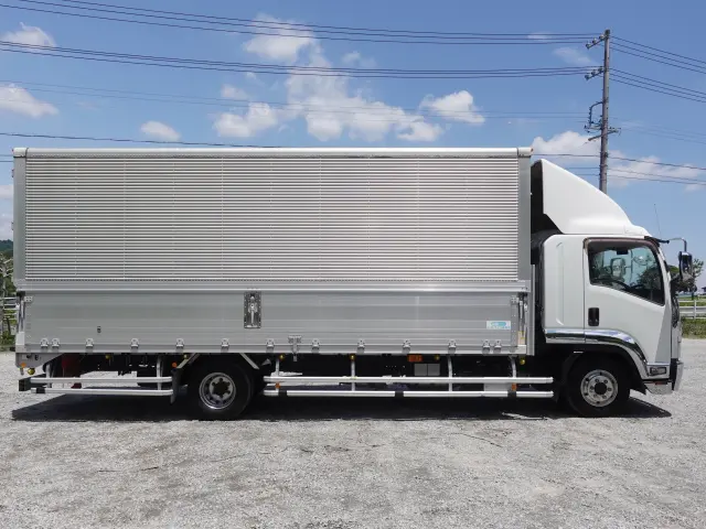 いすゞ フォワード TKG-FRR90S2(2WD)の写真9