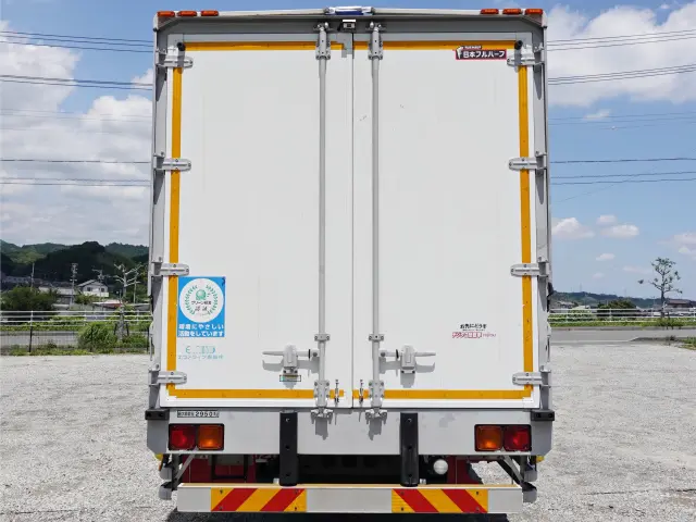 いすゞ フォワード TKG-FRR90S2(2WD)の写真10
