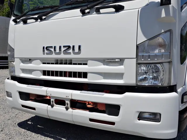 いすゞ フォワード TKG-FRR90T2(2WD)の写真4