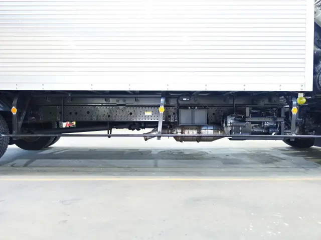 いすゞ フォワード TKG-FRR90S2(2WD)の写真13