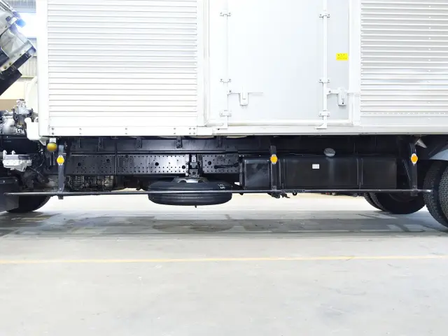 いすゞ フォワード TKG-FRR90S2(2WD)の写真14