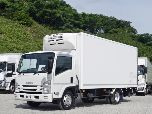 いすゞ エルフ 2RG-NPR88AN(2WD)の写真32