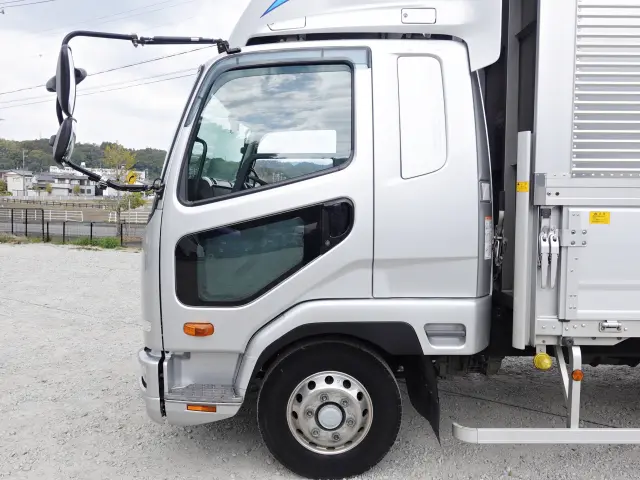 三菱 ファイター 2PG-FK62N(2WD)の写真13