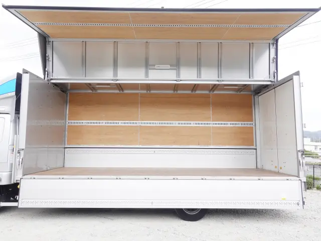 三菱 ファイター 2PG-FK62N(2WD)の写真14