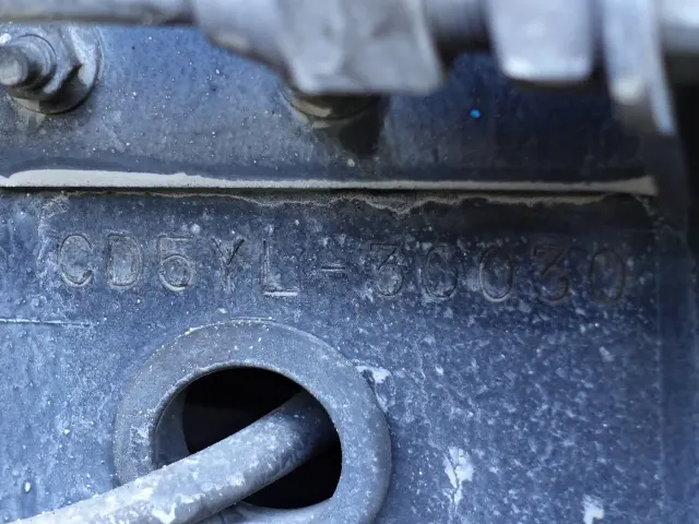 ＵＤ クオン QKG-CD5YL(6x2)の写真12