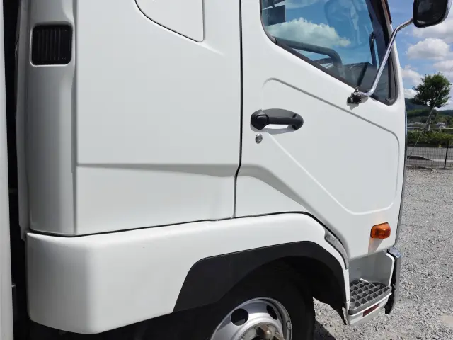 三菱 ファイター TKG-FK61F(2WD)の写真11