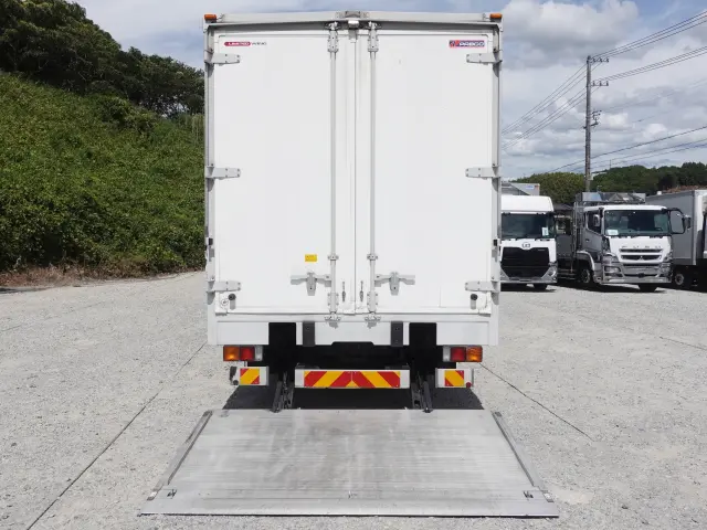 三菱 ファイター TKG-FK61F(2WD)の写真15