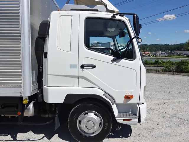 三菱 ファイター 2KG-FK61F(2WD)の写真3