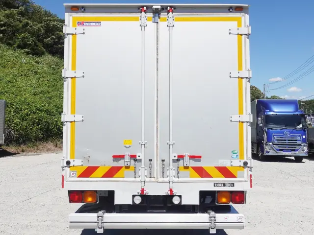 三菱 ファイター 2KG-FK61F(2WD)の写真6