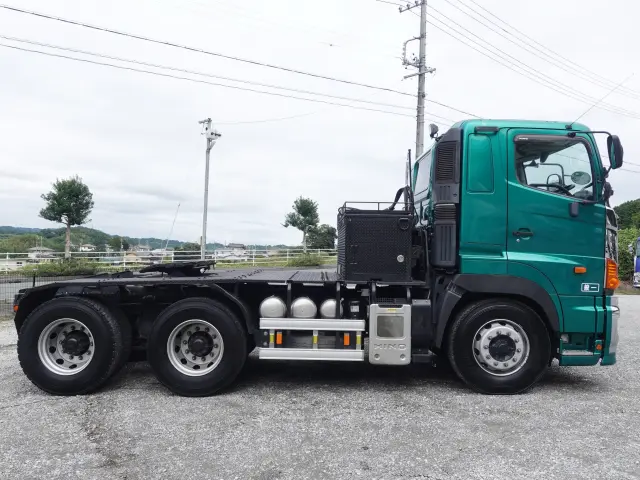 日野 プロフィア QDG-SS1EKDA(6x4)の写真5