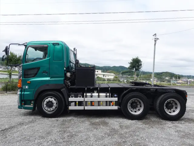 日野 プロフィア QDG-SS1EKDA(6x4)の写真7