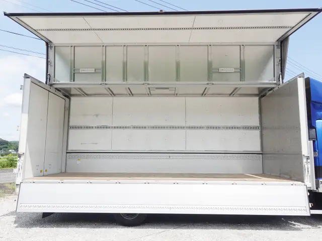 三菱 ファイター 2KG-FK65F(2WD)の写真9