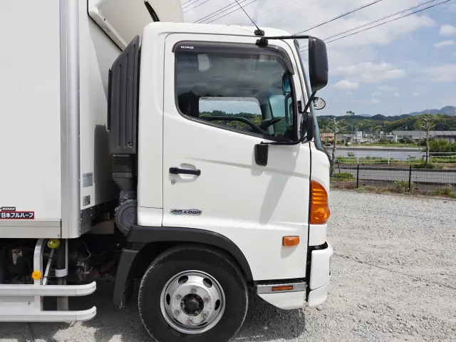 日野 レンジャー TKG-FC9JJAA(2WD)の写真7