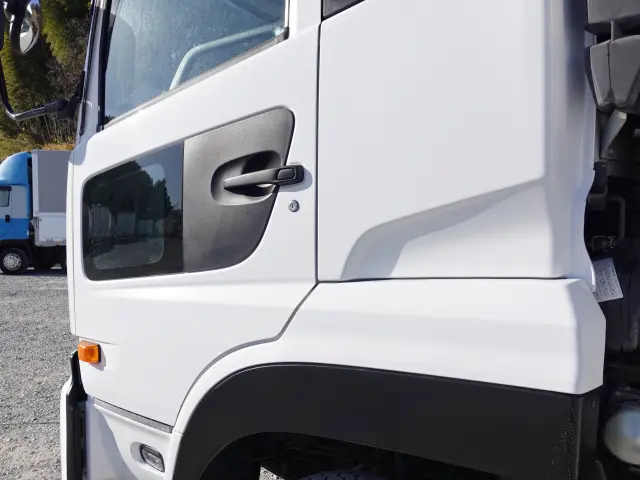 ＵＤ クオン QKG-CG5ZA(8x4)の写真10