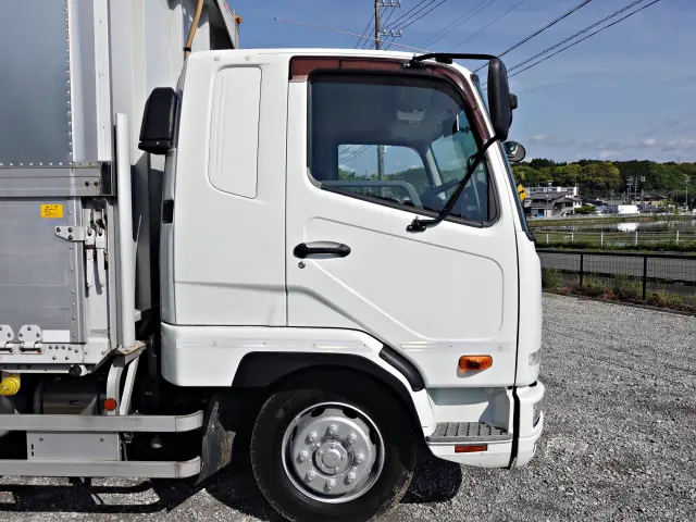 三菱 ファイター TKG-FK62FY(2WD)の写真5