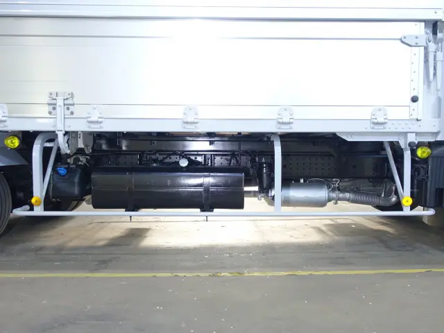 三菱 キャンター SKG-FEB80(2WD)の写真15