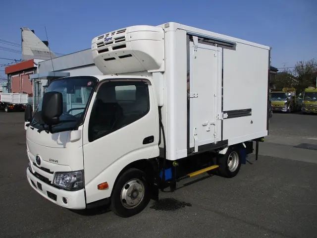 トヨタ ダイナ 2RG-XZC605(2WD)の写真1
