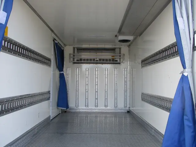 トヨタ ダイナ 2RG-XZC605(2WD)の写真5