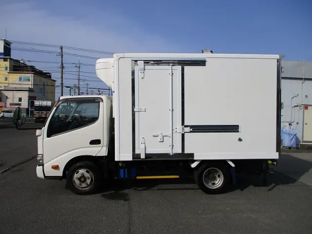トヨタ ダイナ 2RG-XZC605(2WD)の写真15