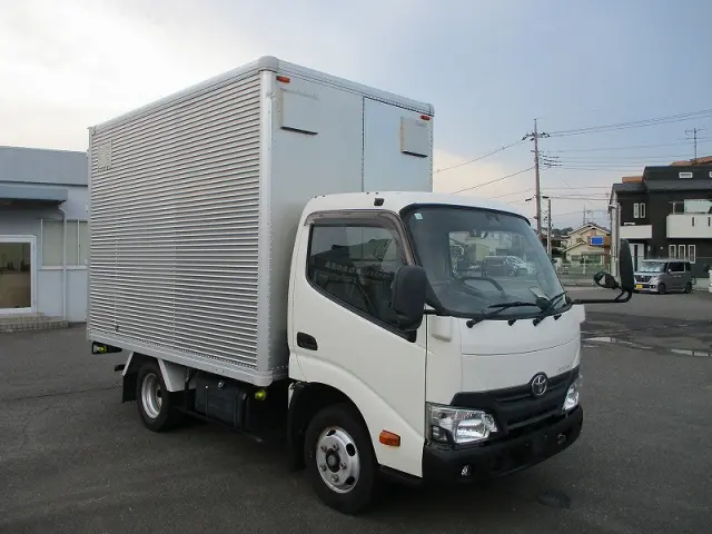 トヨタ トヨエース TKG-XZC605(2WD)の写真2