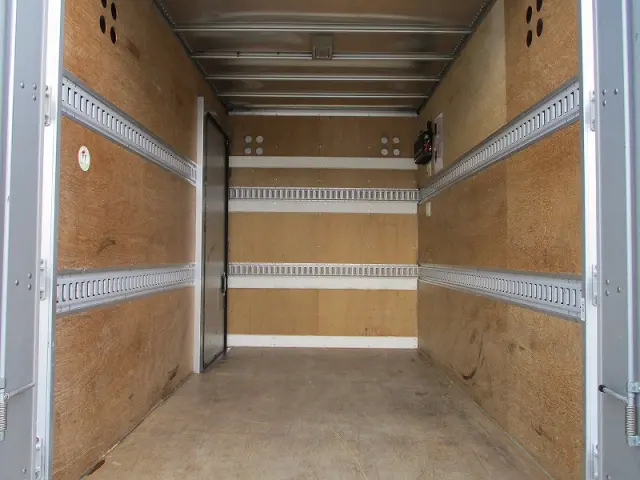 トヨタ トヨエース TKG-XZC605(2WD)の写真5