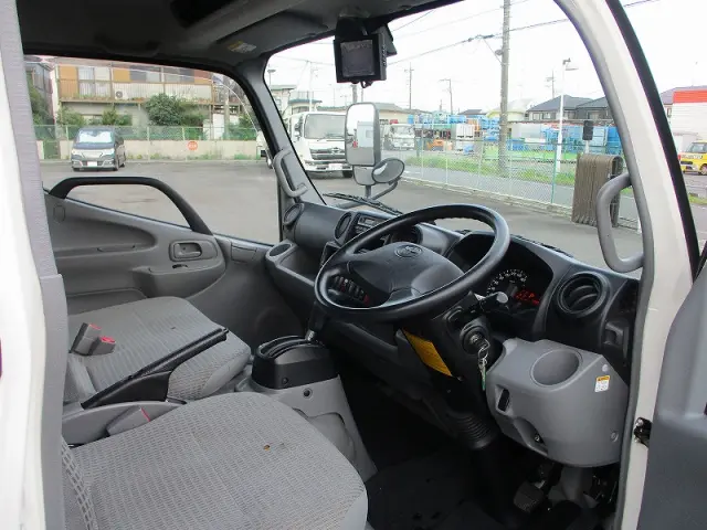 トヨタ トヨエース TKG-XZC605(2WD)の写真12