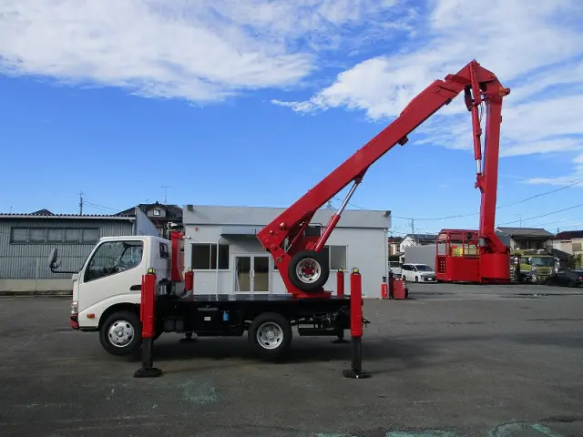 日野 デュトロ SKG-XZU600E(2WD)の写真6