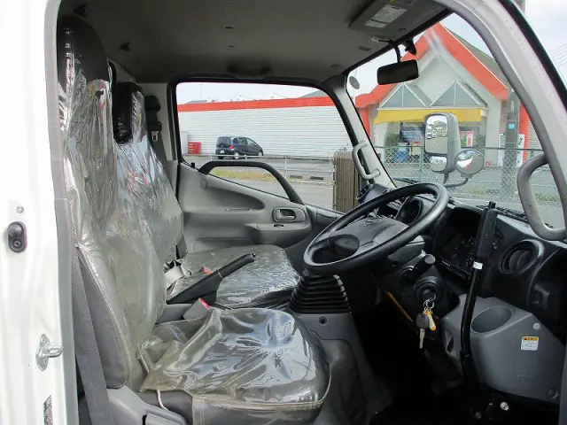 日野 デュトロ SKG-XZU600E(2WD)の写真8