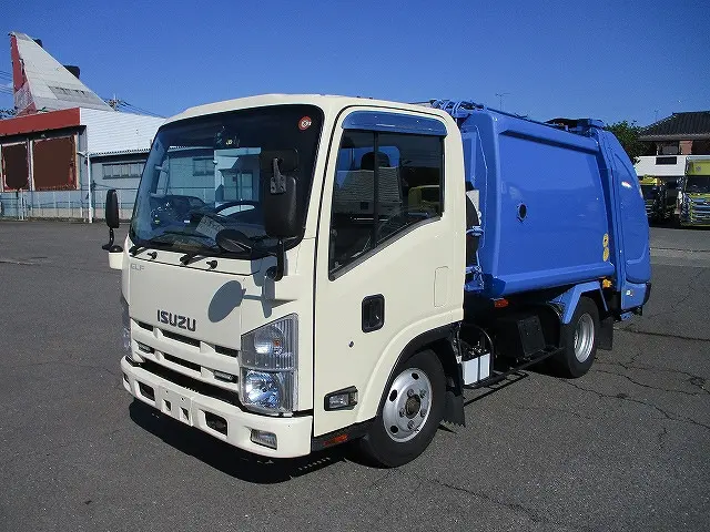 いすゞ エルフ TKG-NMR85AN(2WD)の写真1