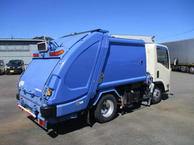 いすゞ エルフ TKG-NMR85AN(2WD)の写真3