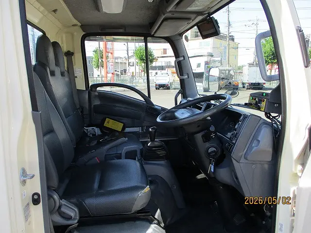 いすゞ エルフ TKG-NMR85AN(2WD)の写真7