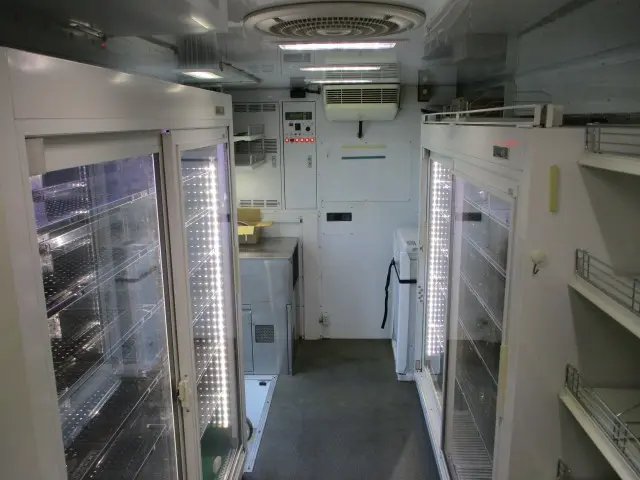 いすゞ エルフ TP-NMR85AN(2WD)の写真13