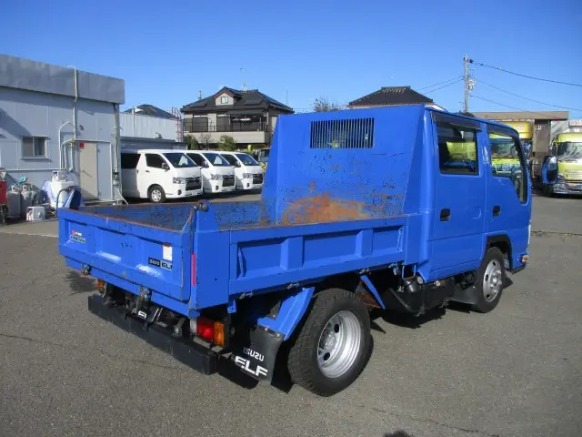 いすゞ エルフ TPG-NJR85AD(2WD)の写真4